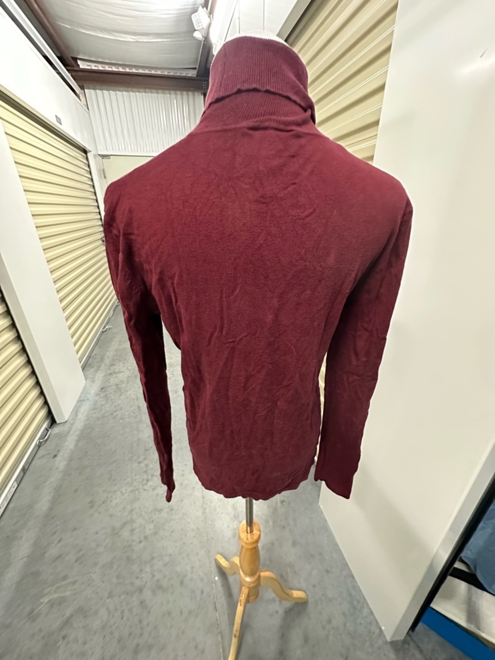 Chico's Women's Burgundy Silk Blend Turtleneck Sweater Sz L - Picture 3 of 4